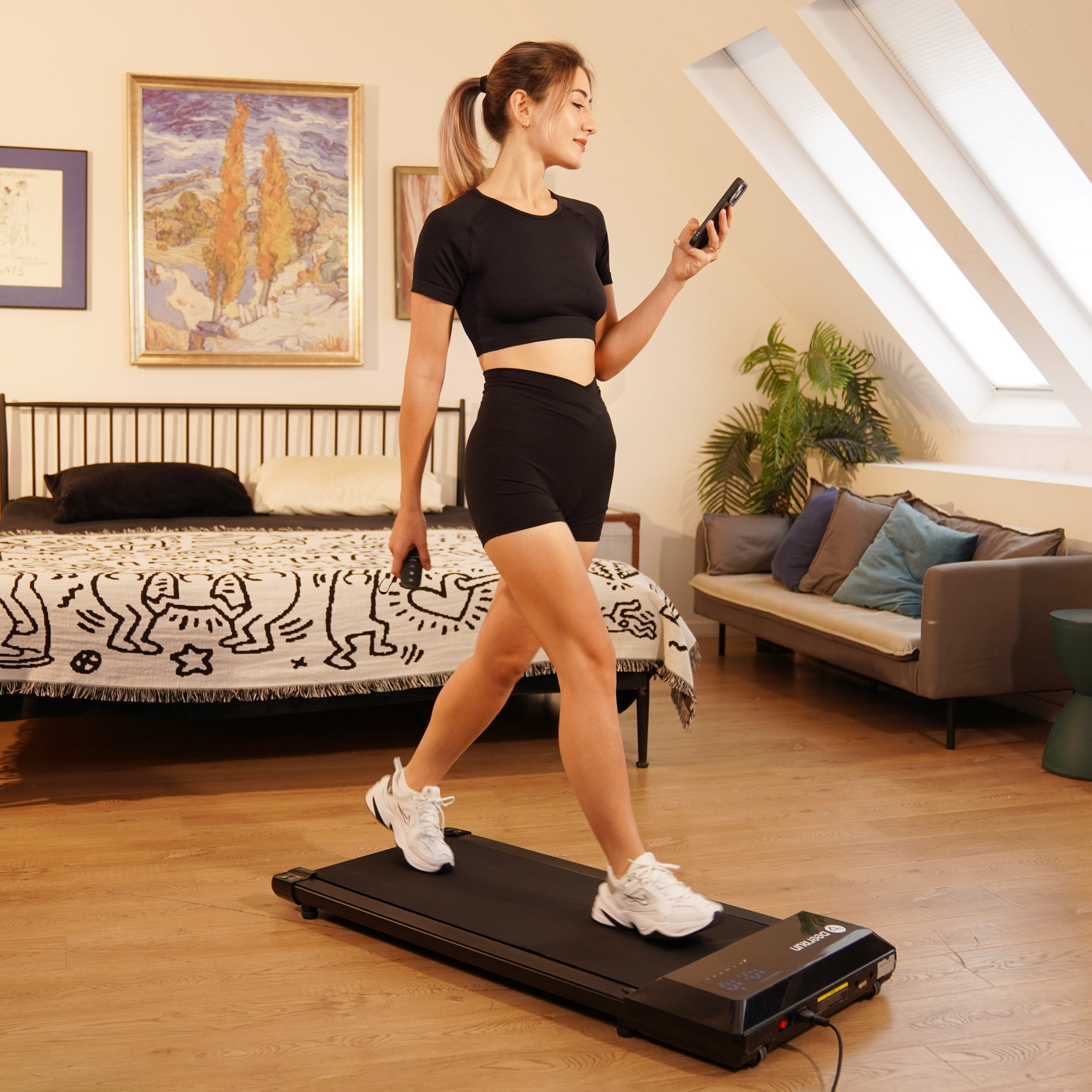 DeerRun Q1 Urban Mini Under-Desk Treadmill 265 Lbs Capacity with Remote Control-Black